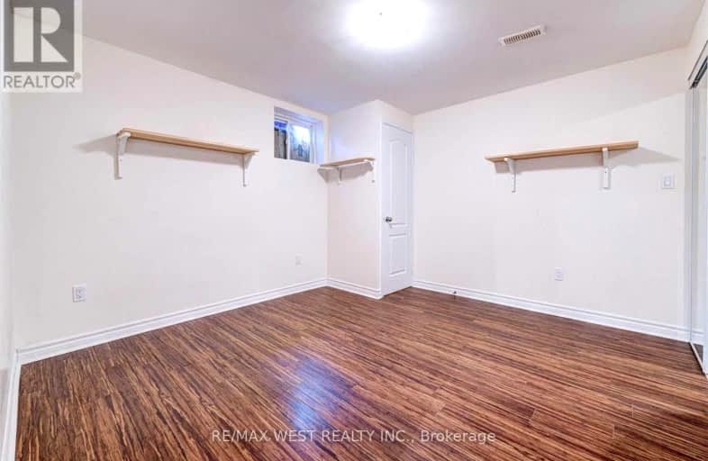 6 Reichert Court, Milton | Image 1