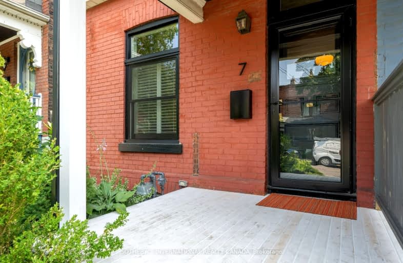 7 Golden Avenue, Toronto | Image 1