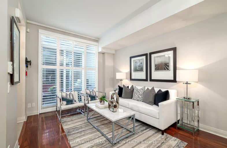 Th 11-5 Valhalla Inn Road, Toronto | Image 1