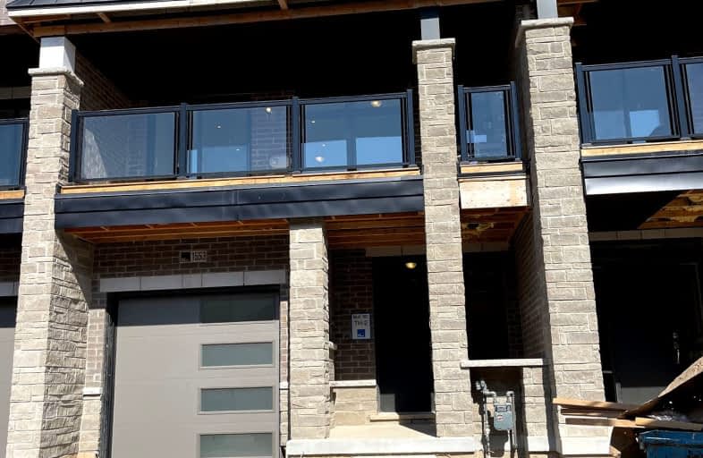 1553 Hilson Heights Heights West, Milton | Image 1