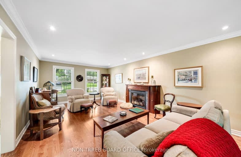 903 Falcon Boulevard, Burlington | Image 1