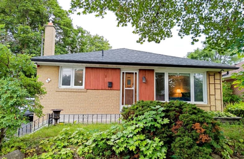 15 Holbeach Road South, Toronto | Image 1