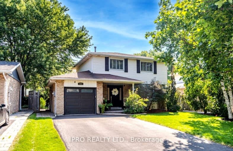 888 Maple Avenue, Milton | Image 1