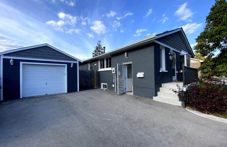 5439 Cornwall Crescent, Burlington | Image 1