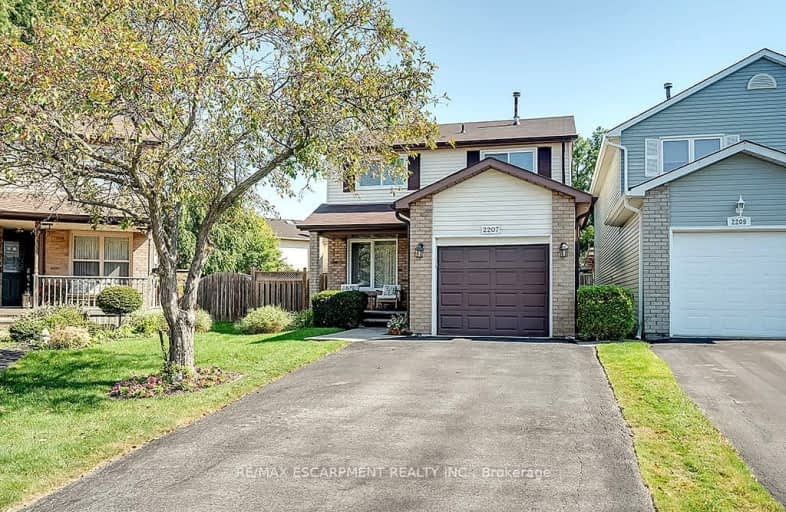 2207 Pembroke Court, Burlington | Image 1