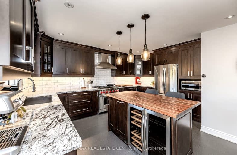 4581 Gladebrook Crescent, Mississauga | Image 1