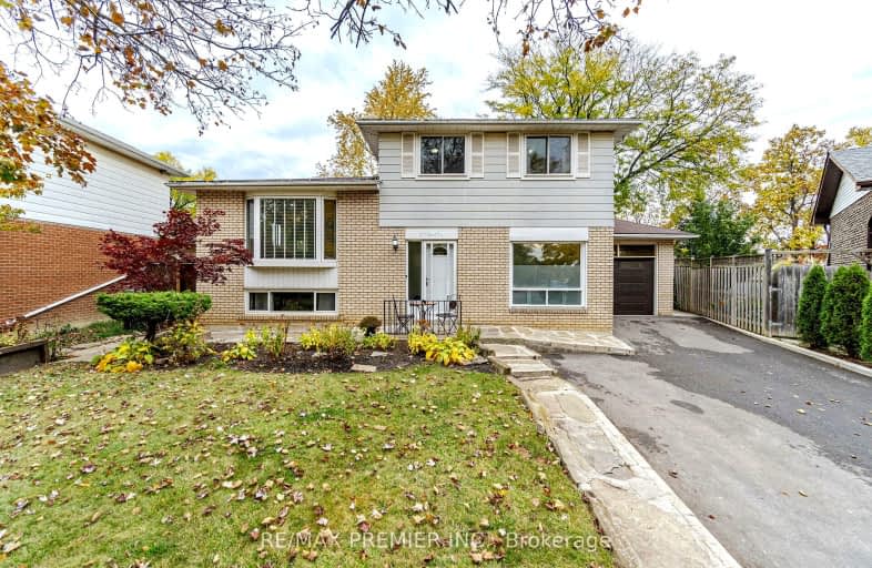 25 Edgebrook Crescent, Brampton | Image 1