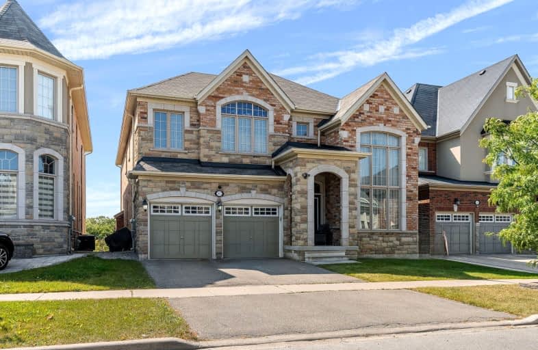 102 Coastline Drive, Brampton | Image 1