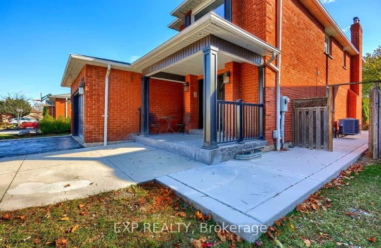 6891 Hickling Crescent East, Mississauga | Image 1