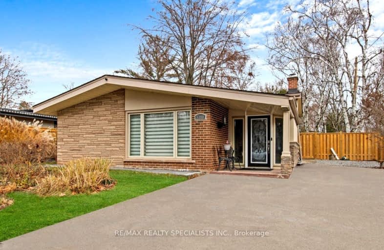 5380 Murray Crescent, Burlington | Image 1