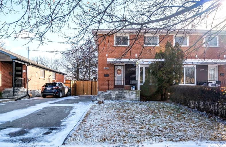 1200 Kingsholm Drive, Mississauga | Image 1