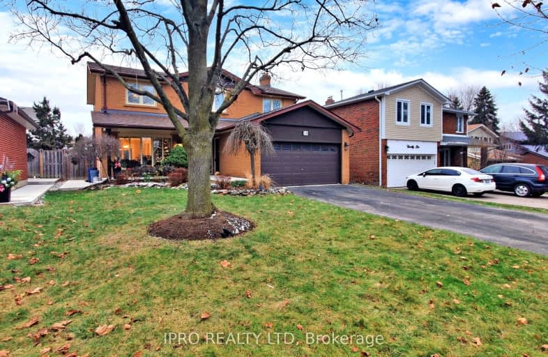 28 Maidstone Crescent, Brampton | Image 1