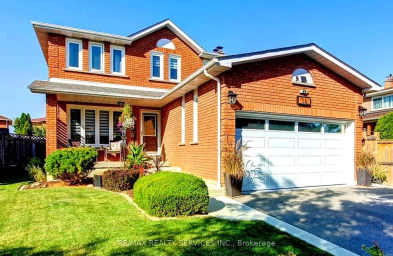 14 Sugar Creek Lane, Brampton | Image 1