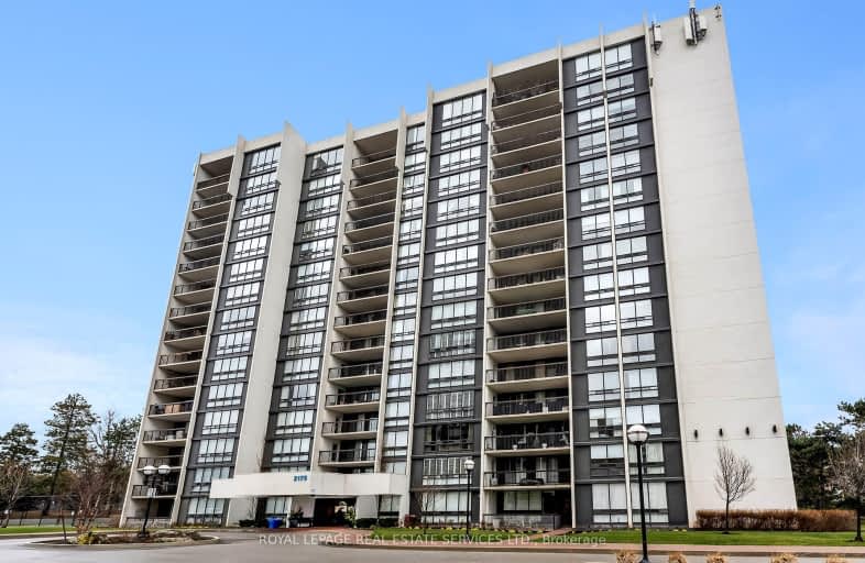 801-2175 Marine Drive, Oakville | Image 1