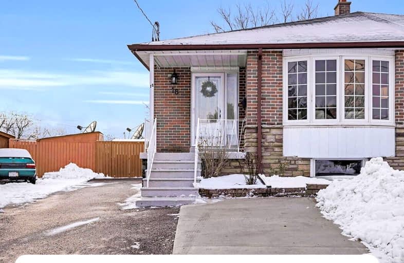 18 Garfield Crescent, Brampton | Image 1