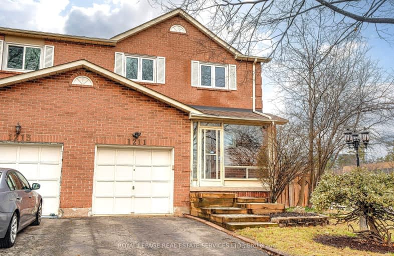 1211 Cottonwood Crescent, Oakville | Image 1