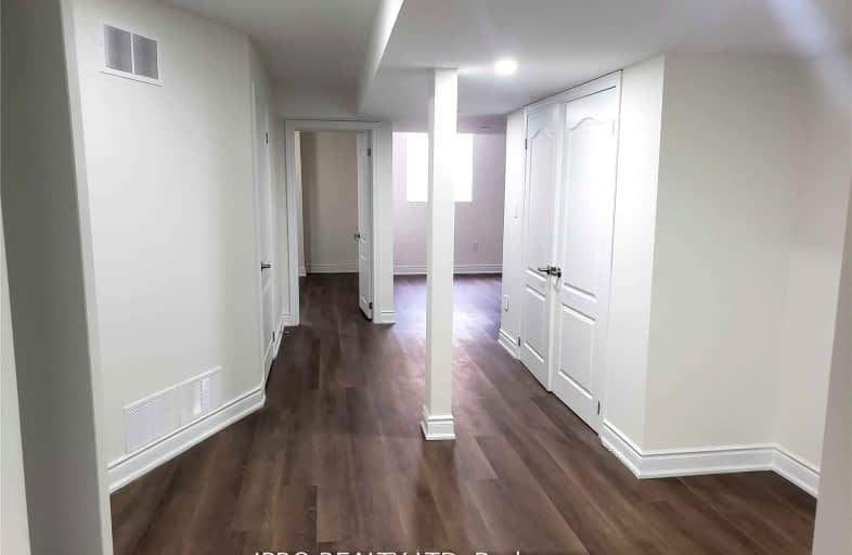 45 Royal Links Circle West, Brampton | Image 1