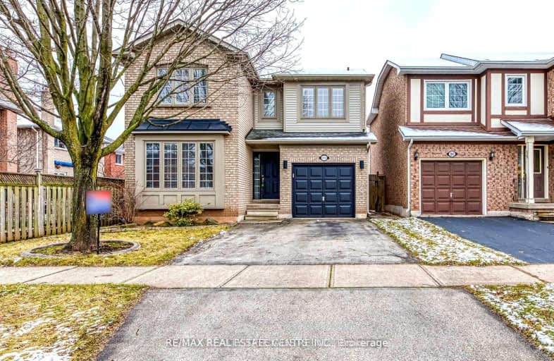 2050 Oak Hollow, Oakville | Image 1