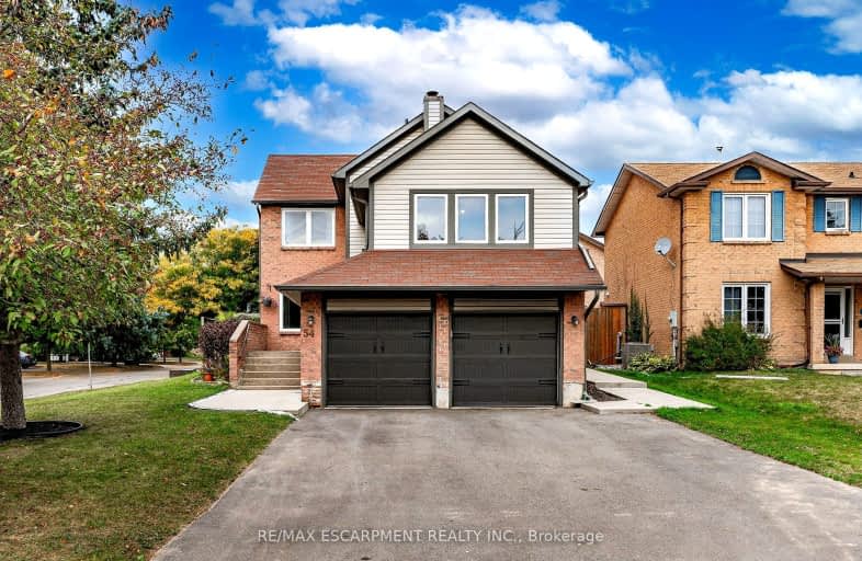 54 Cotswold Court, Halton Hills | Image 1