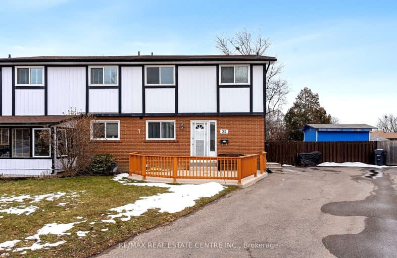 22 Lambton Court, Brampton | Image 1