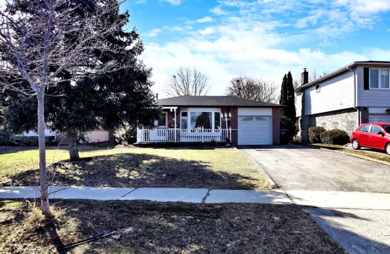 25 Greenbriar Road, Brampton | Image 1