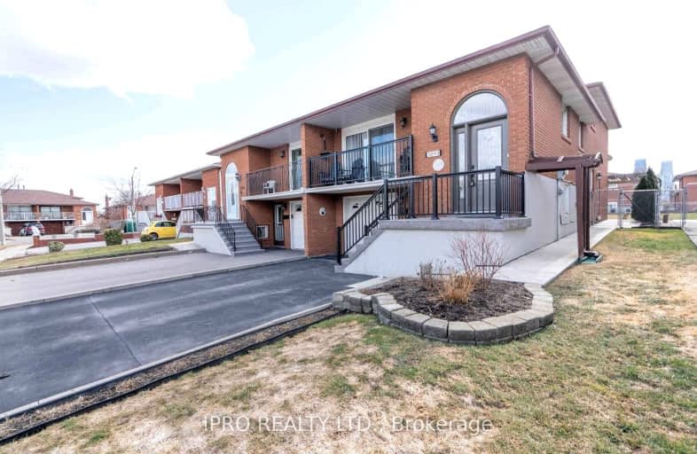 3893 Midhurst Lane West, Mississauga | Image 1