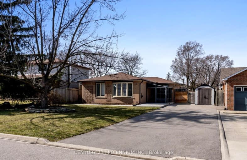 5 Deloraine Drive, Brampton | Image 1