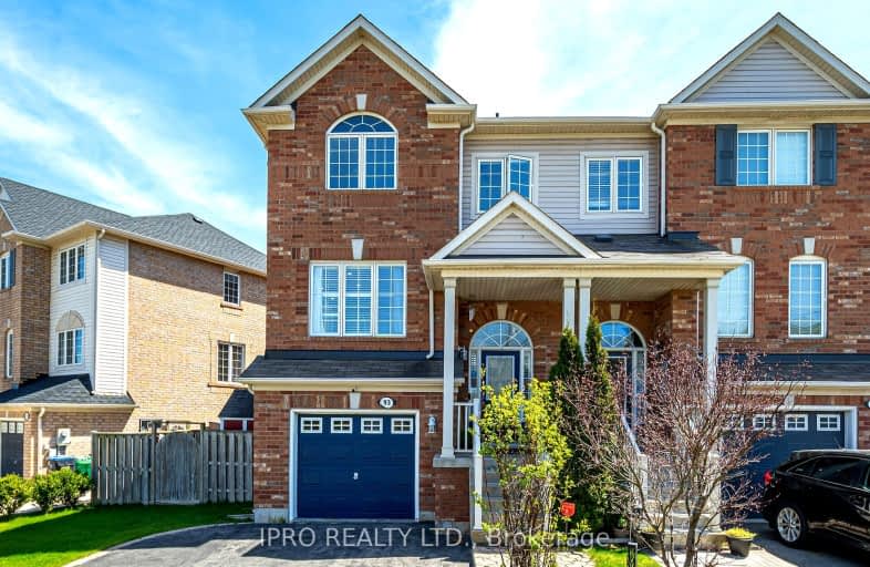 93 Decker Hollow Circle, Brampton | Image 1