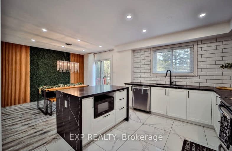 38 Ivybridge Drive, Brampton | Image 1