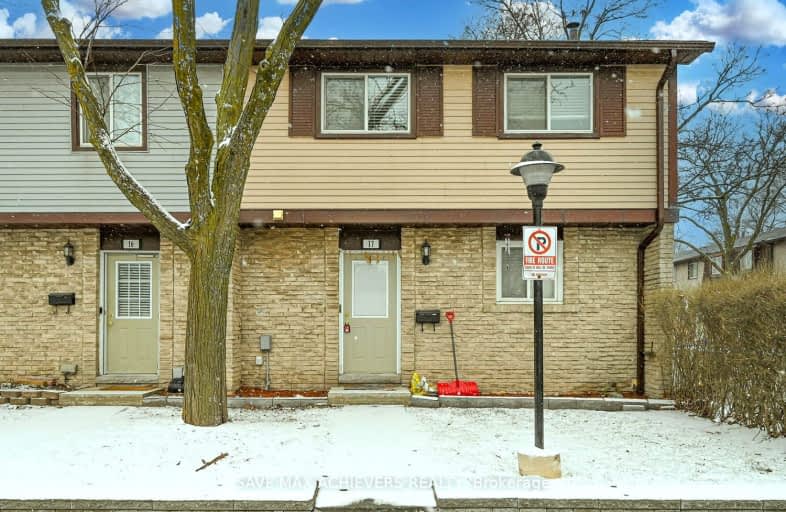 17-45 Hansen Road North, Brampton | Image 1