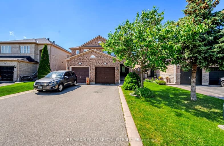 7377 Lowville Heights, Mississauga | Image 1