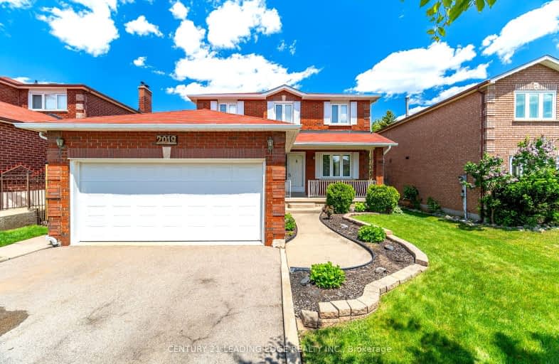 2019 Golden Briar Trail, Oakville | Image 1