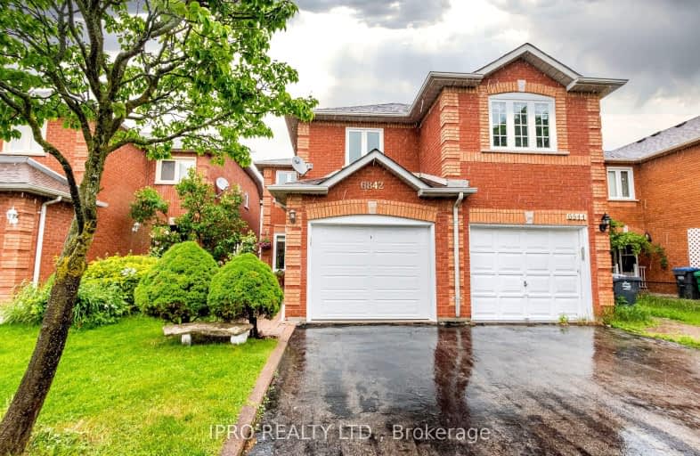 6842 Bansbridge Crescent North, Mississauga | Image 1