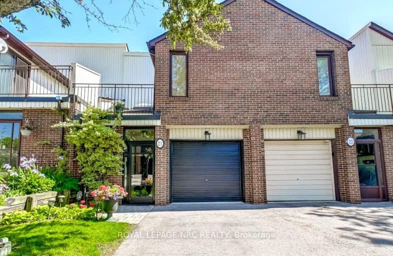 21-1021 Cedarglen Gate, Mississauga | Image 1