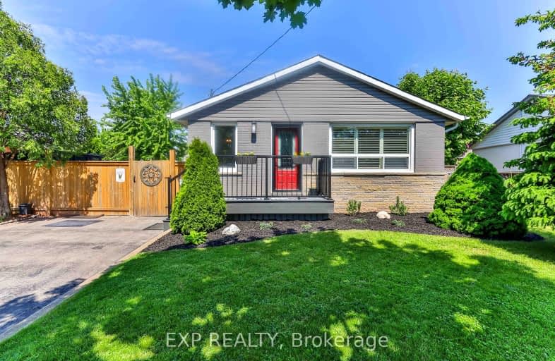 5439 Croydon Road, Burlington | Image 1