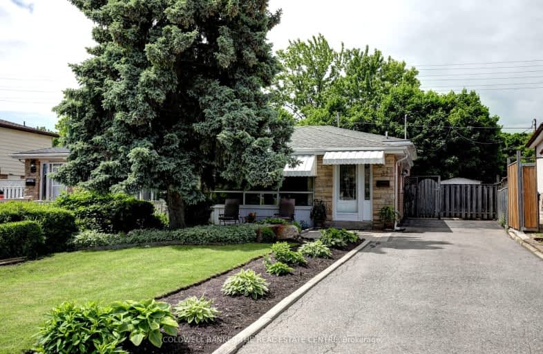 39 Dalraith Crescent, Brampton | Image 1