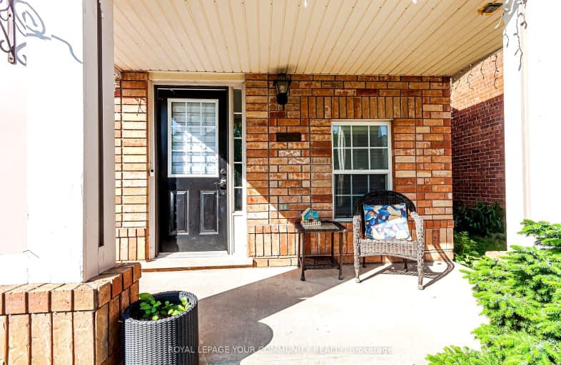 688 Hamilton Crescent, Milton | Image 1