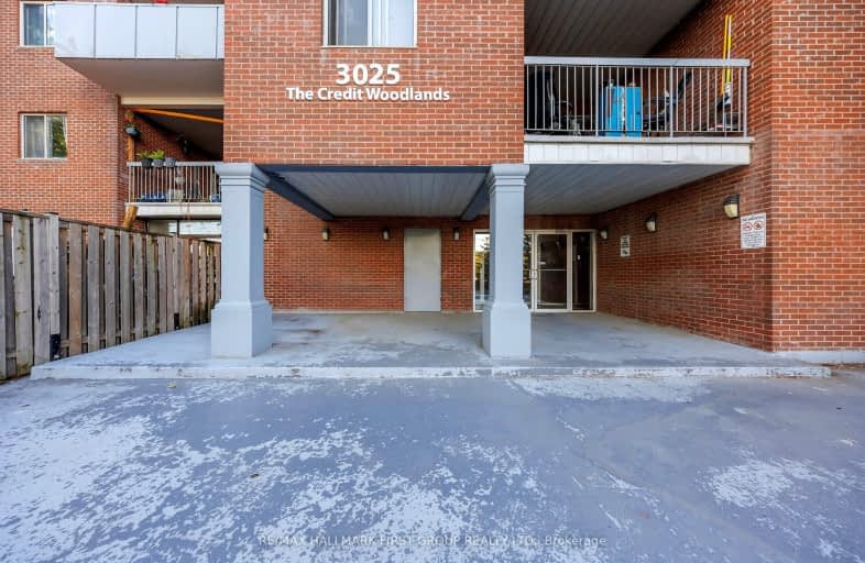 149-3025 The Credit Woodlands, Mississauga | Image 1