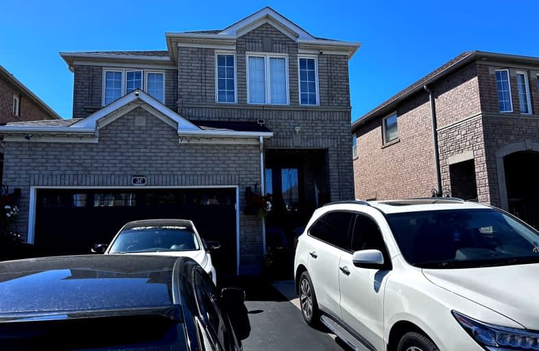 30 Sweet Clover Crescent, Brampton | Image 1