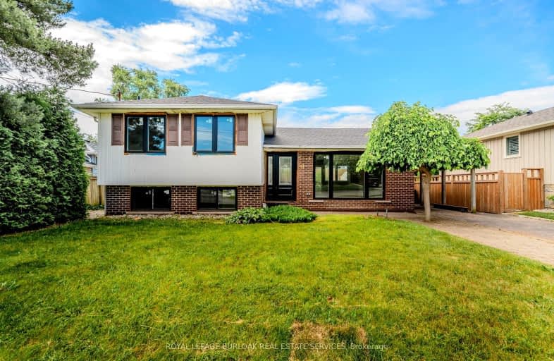 640 Dynes Road, Burlington | Image 1