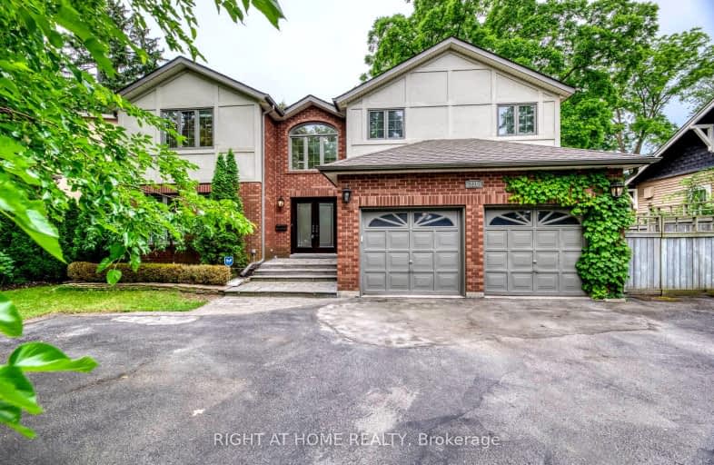 220 Reynolds Street, Oakville | Image 1