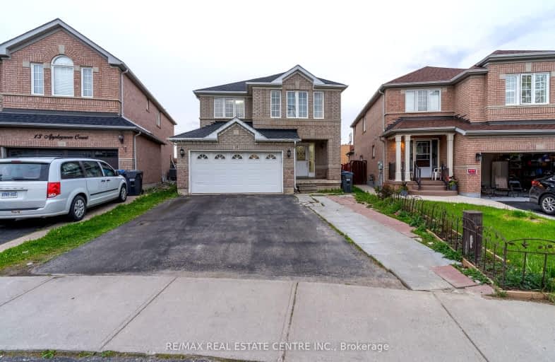 15 Applegrove Court, Brampton | Image 1