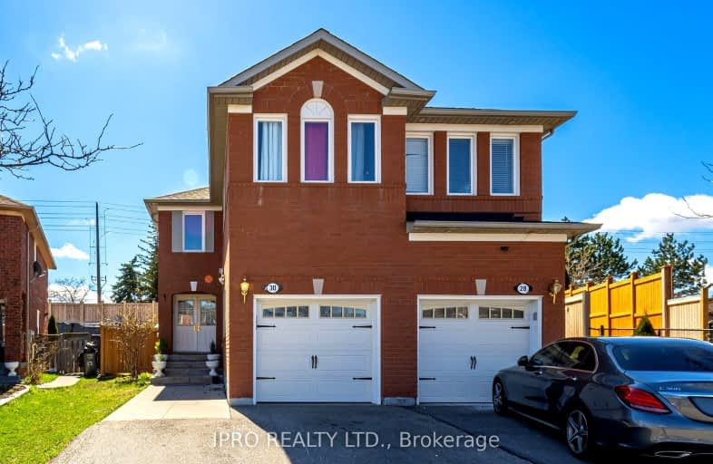 30 Mount Ranier Crescent, Brampton | Image 1