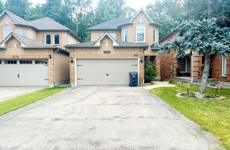 Upper-3782 Forest Bluff Crescent, Mississauga | Image 1