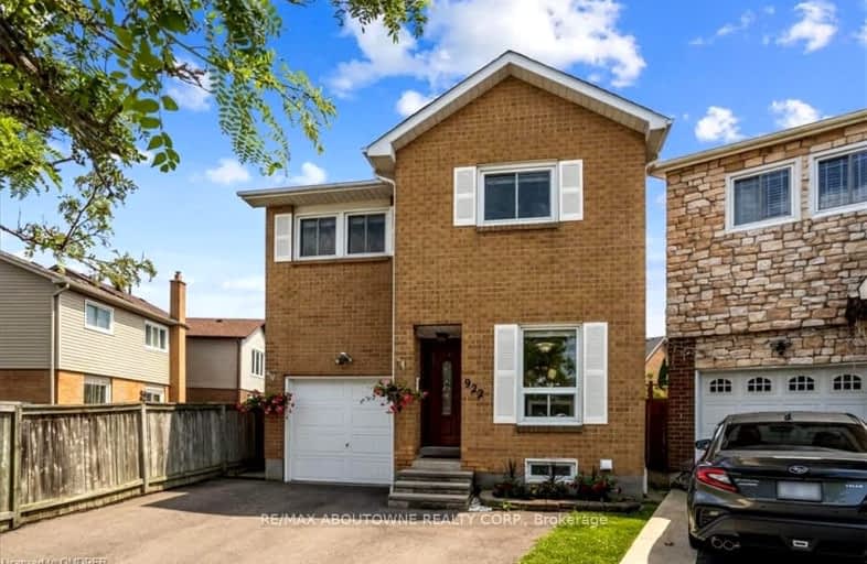 922 Queensbridge Drive, Mississauga | Image 1