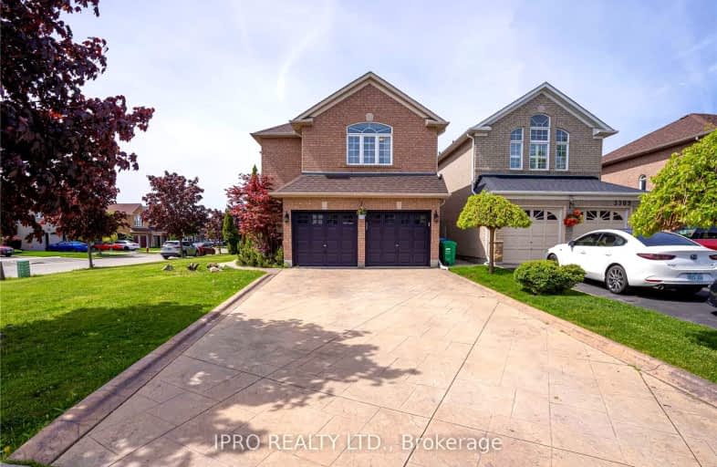 Upper-3313 Gumwood Road, Mississauga | Image 1