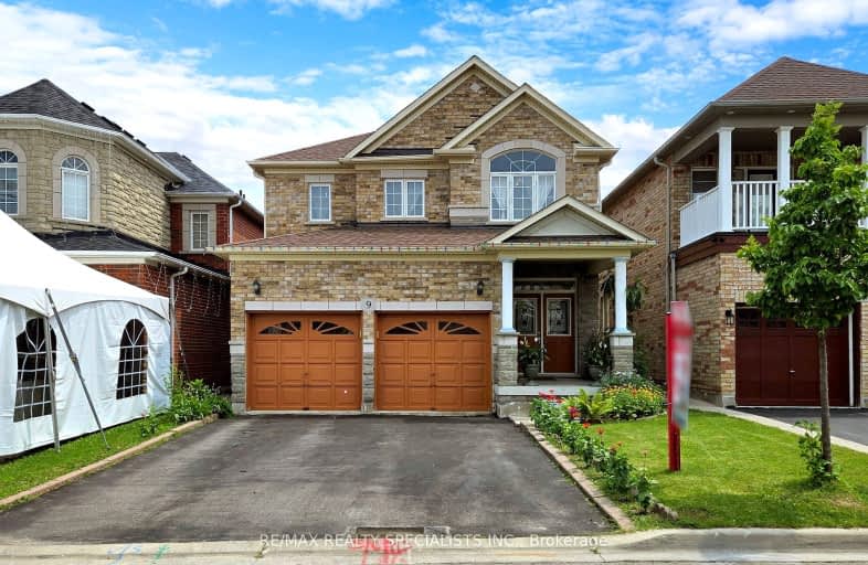 9 Bellflower Lane, Brampton | Image 1