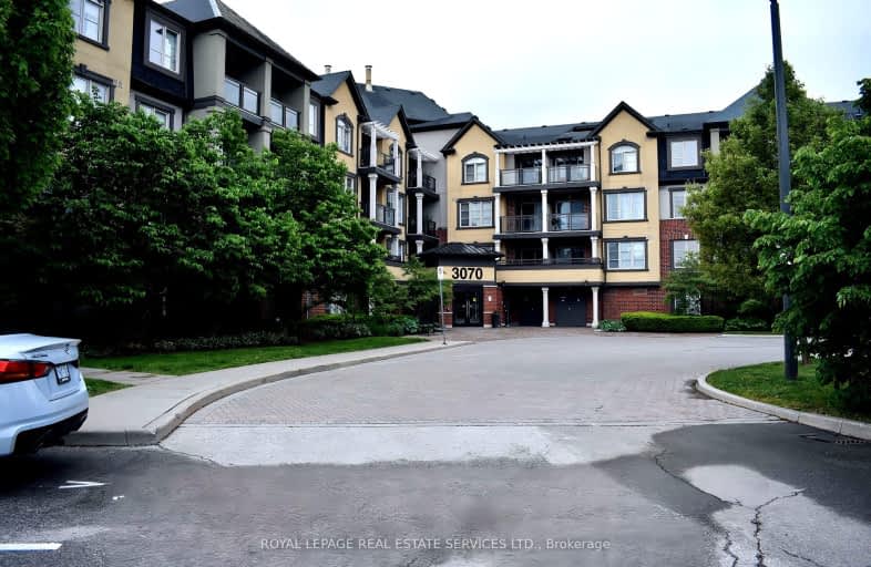 319-3070 Rotary Way, Burlington | Image 1