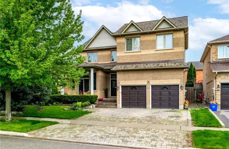 4 Munro Circle, Halton Hills | Image 1