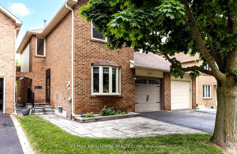 1204 Potters Wheel Crescent, Oakville | Image 1